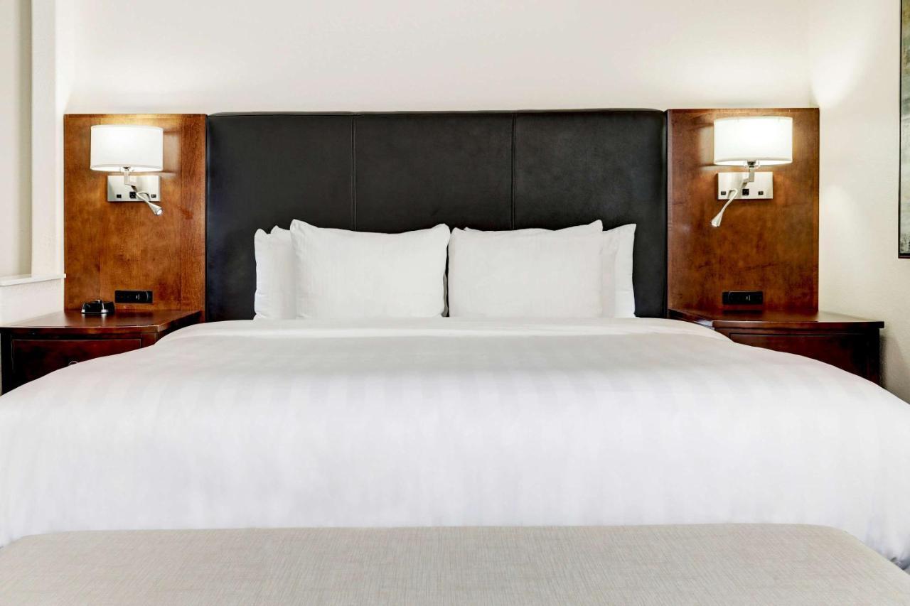 Best Western Plus Downtown Inn & Suites Хюстън Екстериор снимка