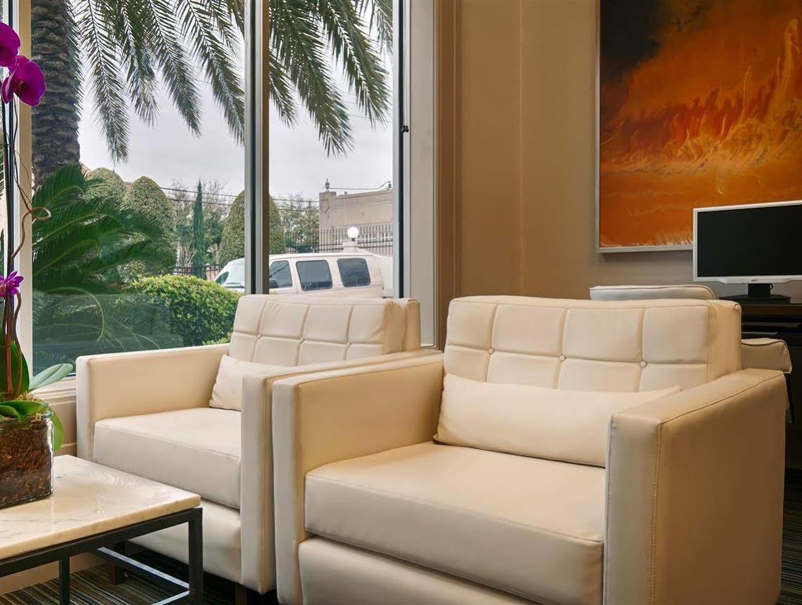 Best Western Plus Downtown Inn & Suites Хюстън Екстериор снимка